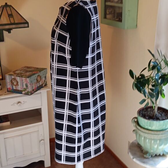 Apt. 9 Ponte Knit Dress. Career. Professional.  Ponte - Picture 5 of 12